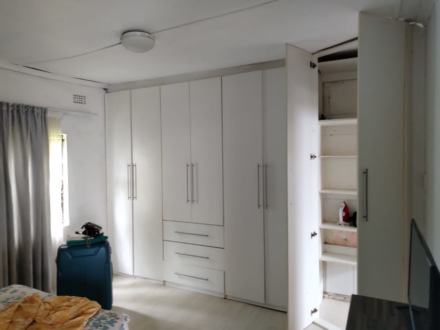 6 Bedroom Property for Sale in Southernwood Eastern Cape